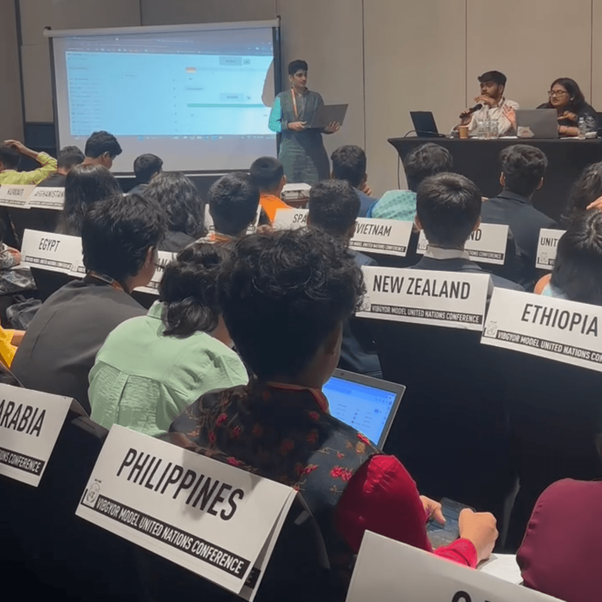 More than 20 hours of dynamic committee sessions